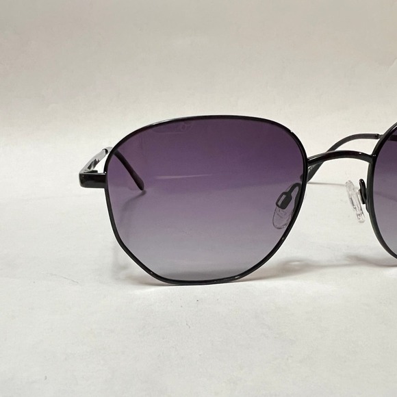 New Quay Australia Big Time Sunglasses Black Smoke Polarized